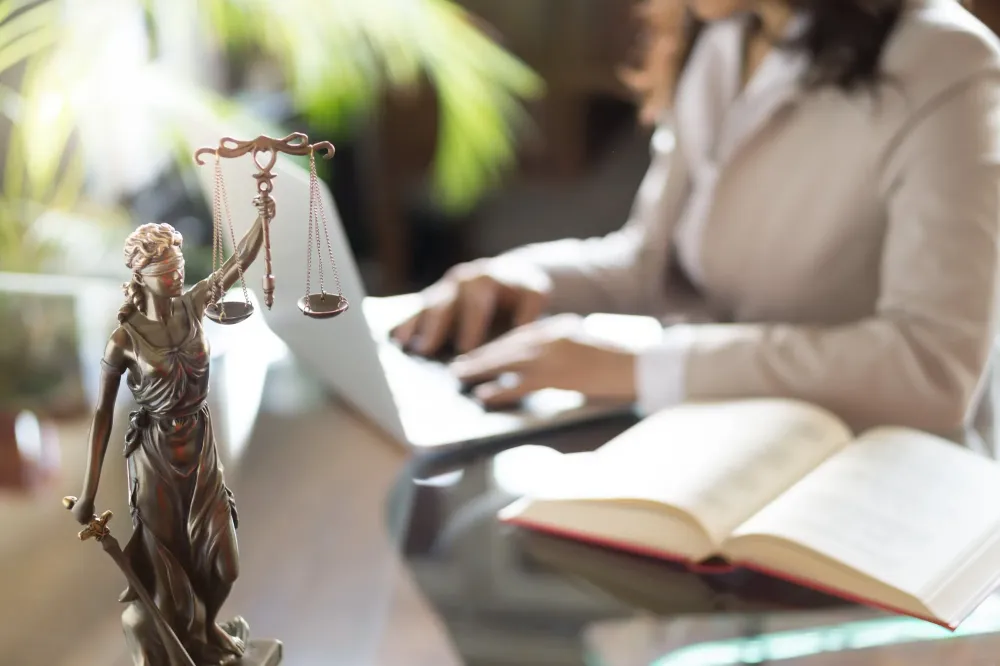 Avocat en droit des mineurs près de Caen
